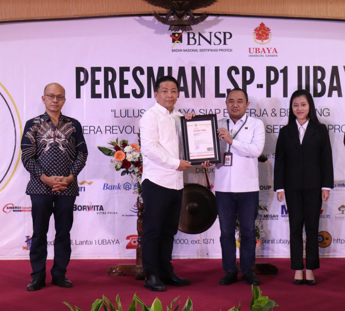 Peresmian LSP Universitas Surabaya